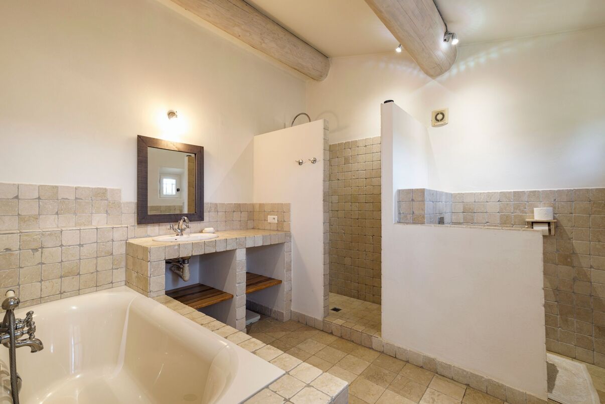 Mas de la Rose Blanche